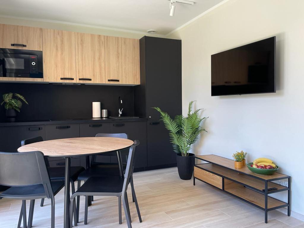 דארלובקו Apartamenty Przy Parku -150M Od Plazy מראה חיצוני תמונה