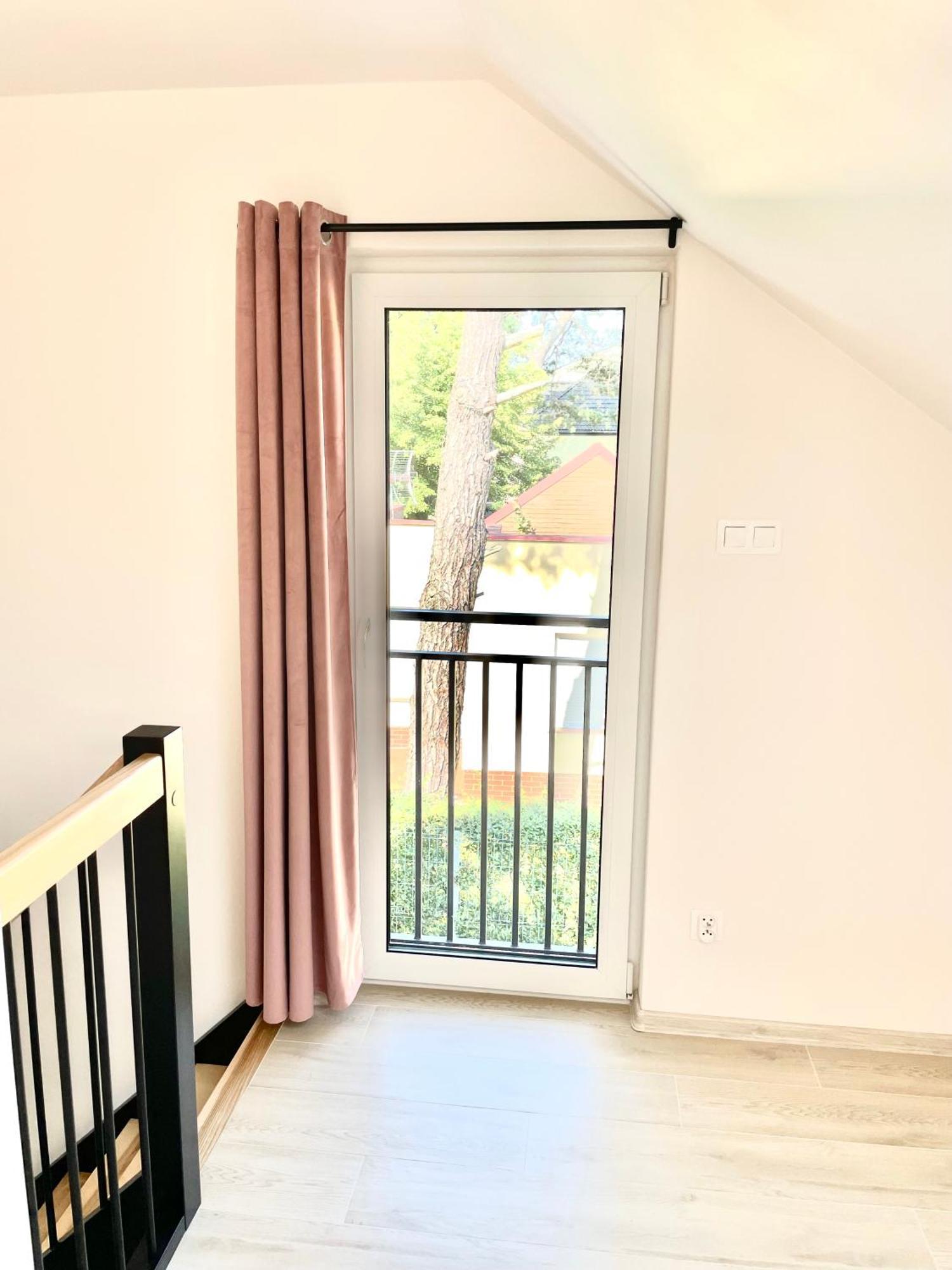 דארלובקו Apartamenty Przy Parku -150M Od Plazy מראה חיצוני תמונה